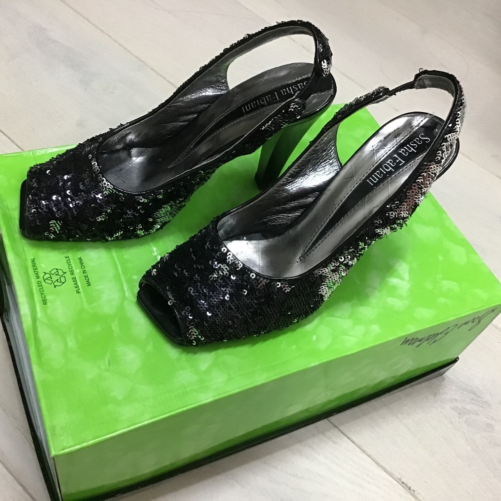 Sasha Fabiani Ankle Strap Heels Size 6